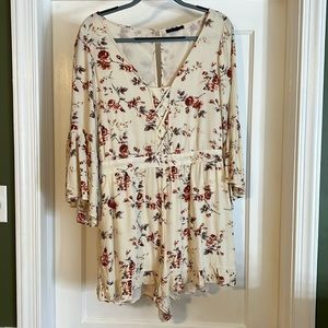 American Eagle Bell Sleeve Cream Floral Romper